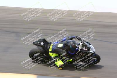 media/Apr-10-2022-SoCal Trackdays (Sun) [[f104b12566]]/Bowl (11am)/